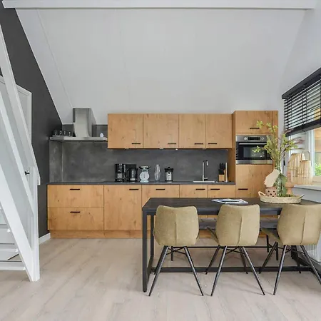 Holiday home In With Kitchen *