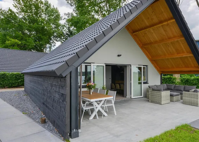 בית נופש In With Kitchen