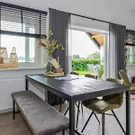 In With Kitchen