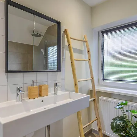 In With Kitchen Semesterbostad